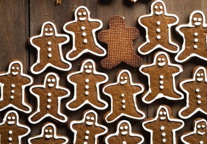 cannabis gingerbread cookies